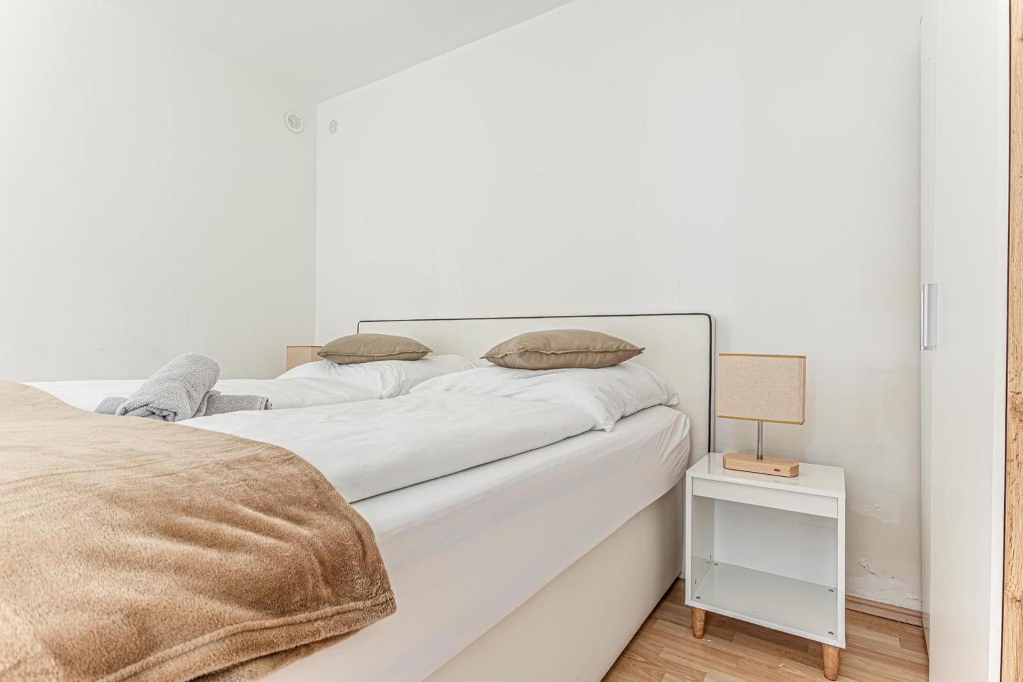 City Vibes: 1Br Apt, 10 Min To Westbahnhof Viyana Dış mekan fotoğraf